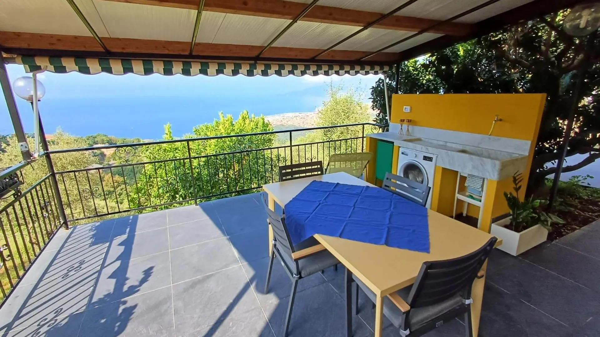Willa Terrazza Oneto Crocetta  Dom wakacyjny Crocetta (Liguria)